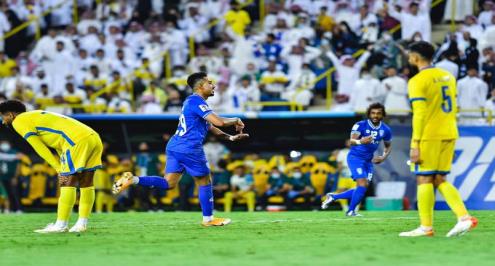 أجواء استثنائية.. الهلال يقصي النصر ويتأهل لنهائي آسيا (فيديو)